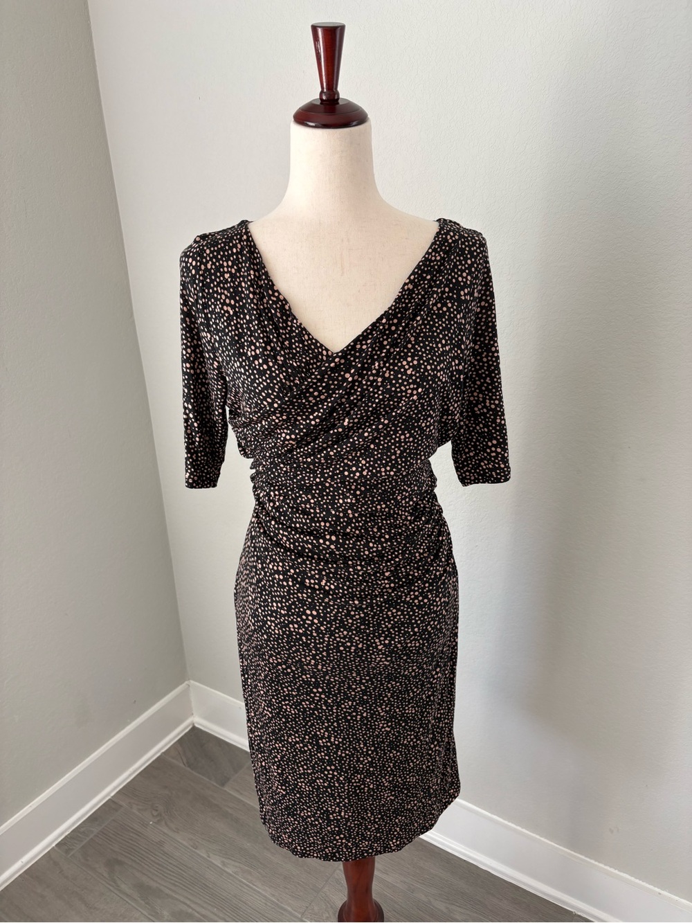 Boden Rita Black and Pink Dot Ruched Sheath Jersey Dress size 12